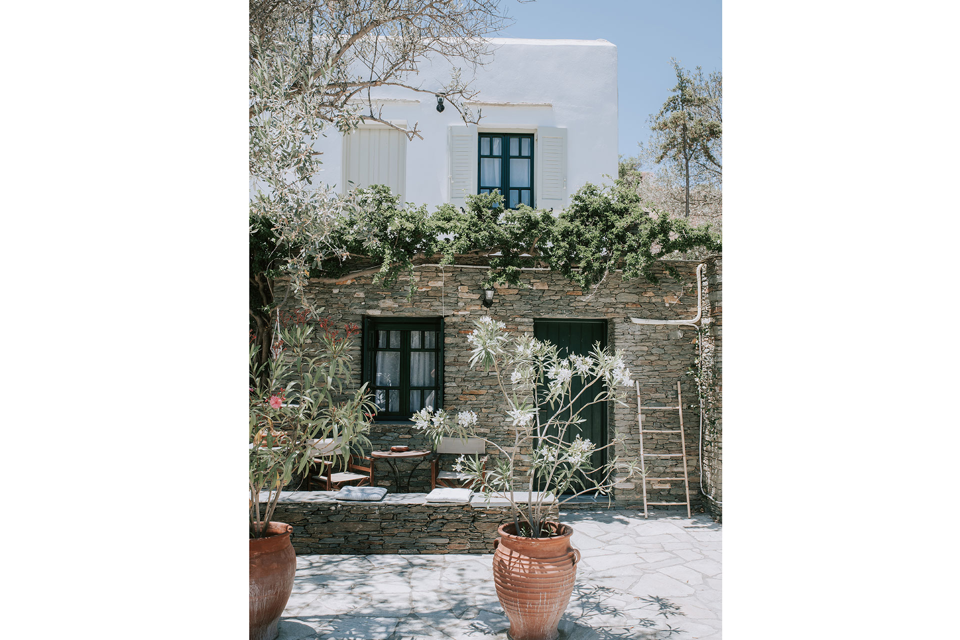 Garden terrace of the double rooms