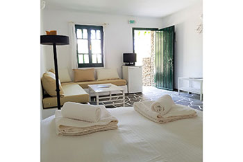 Sifnos Andromeda - The superior double rooms